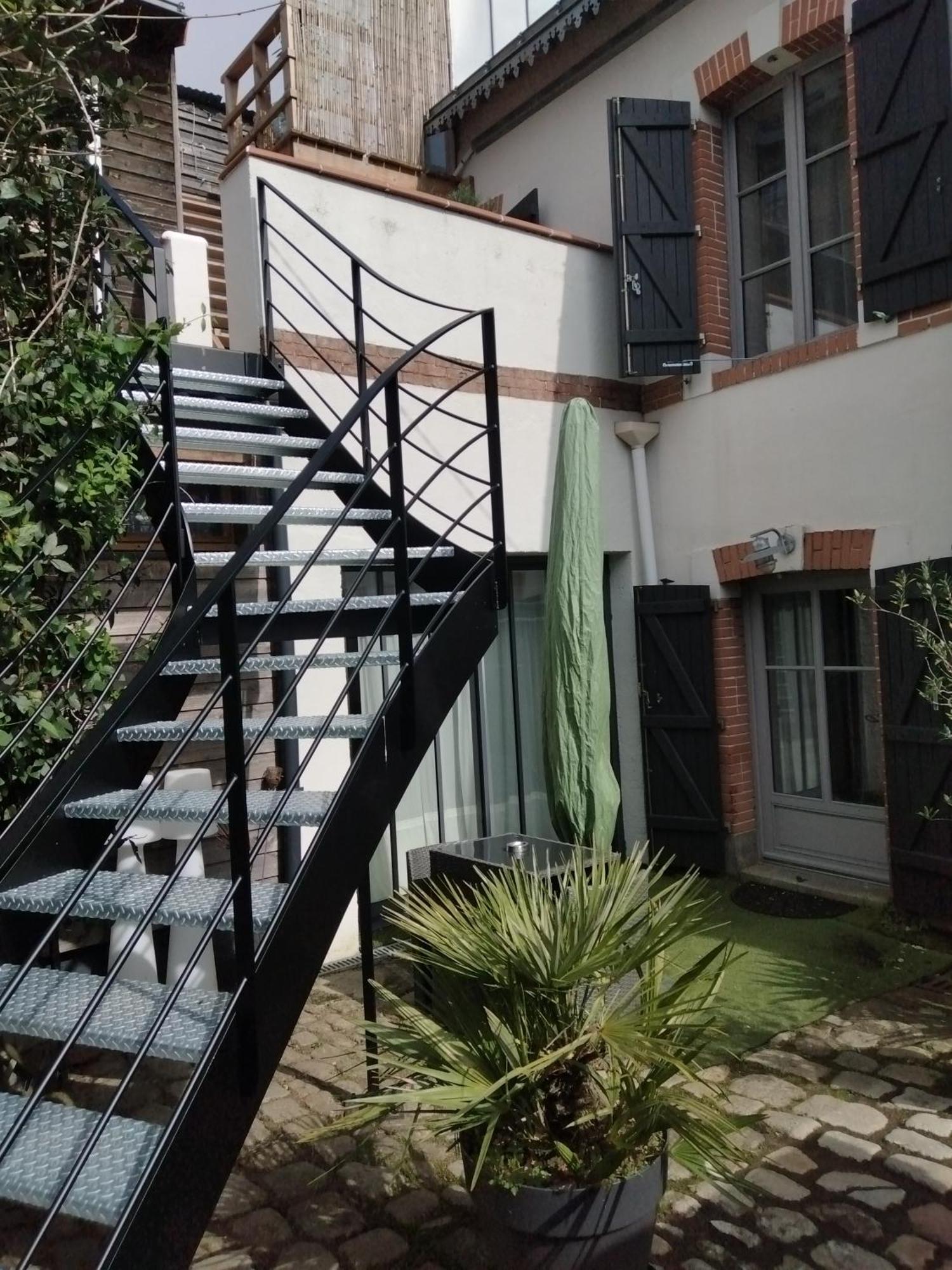 Appartement T2 Sur Cour Nantaise Rezé エクステリア 写真