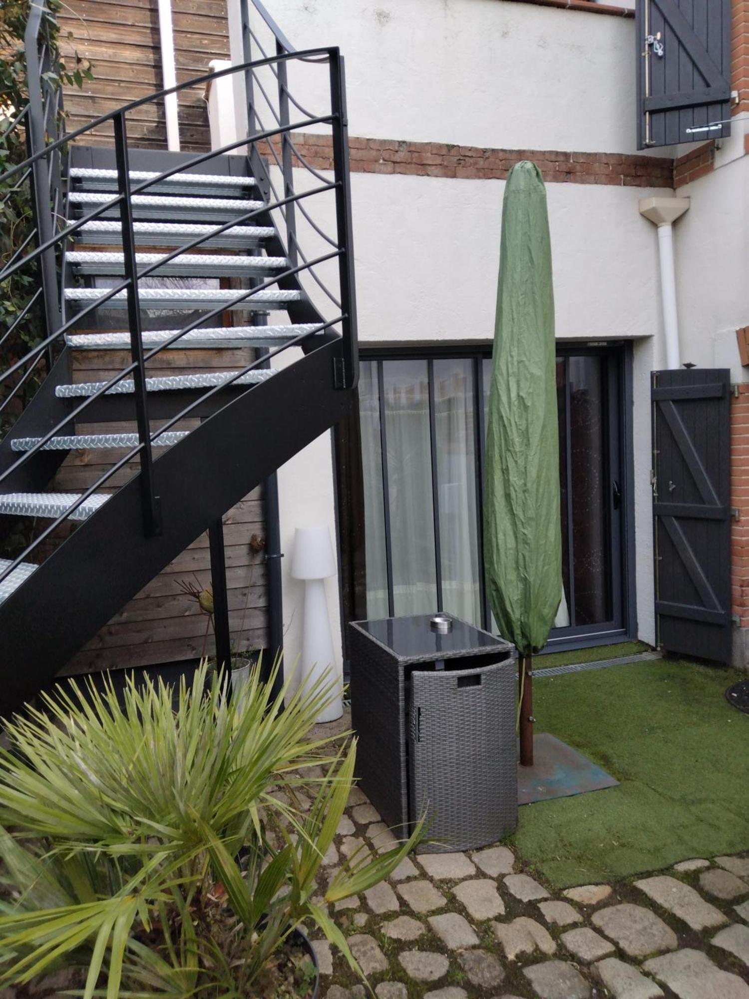 Appartement T2 Sur Cour Nantaise Rezé エクステリア 写真
